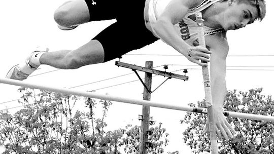 Boys 2nd, Girls 4th In LCC Meet; Teams Prep For Regionals Saturday