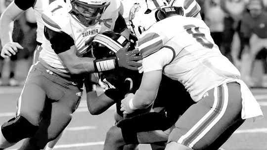Dogs Bounce Back In A Big Way, Roll Past Madill, 68-0