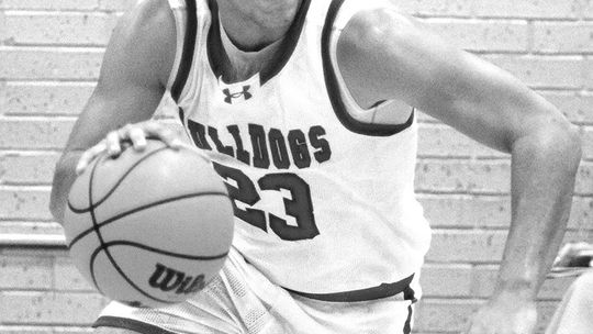 Dogs Go 2-1 In Week’s Cage Action