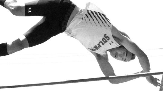 Dogs Take 5th In State Track Meet