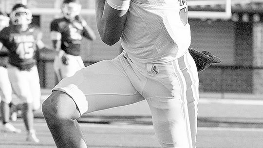 Dogs, Warriors Renew Rivalry In Highly Anticipated Season Opener