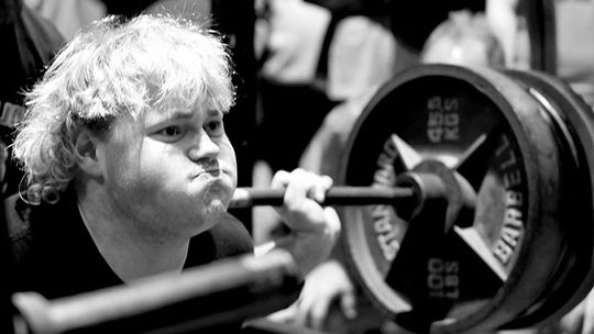 Dogs Win Historic 9th Straight Lifting Title