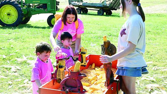 Kids Learn About Frontier Life At Local Event
