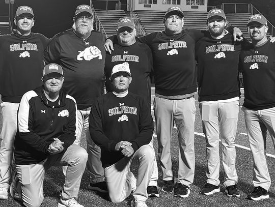 11 Dogs Make 3A-2 All-District Team