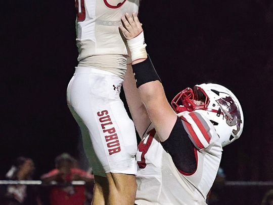 Bulldogs Celebrate Big Road Win; Prep For LG On Thursday