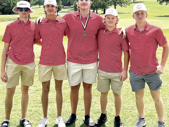 Dog Golfers 4th In Tourney