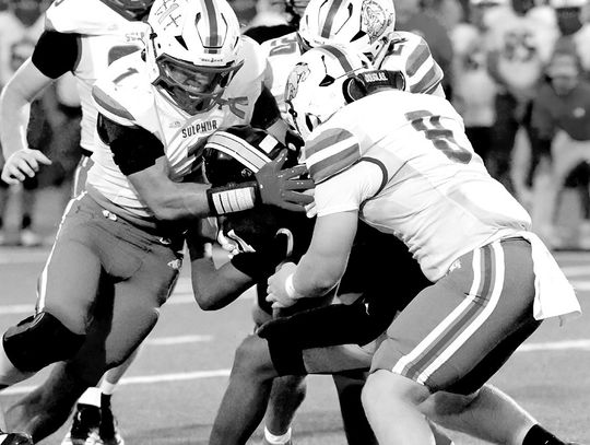 Dogs Bounce Back In A Big Way, Roll Past Madill, 68-0