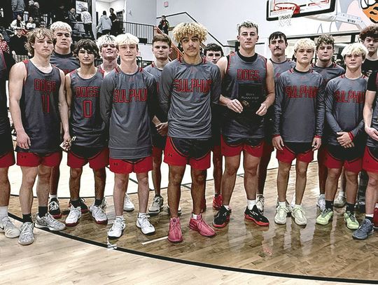 Dogs Settle For Runner-up Title In Lindsay Meet