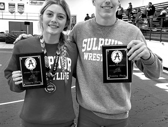 Dogs Win Ardmore Wrestling Title