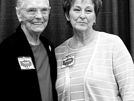 Earsom Receives Special Award