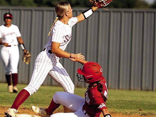 Lady Dogs Fast Out Of The Gate With Win At Wynnewood On Monday