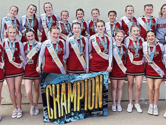 Middle School Cheer Team Champs In OKC Competition