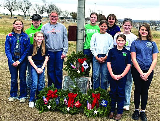 Murray County 4 Club Joins In Wreaths Across America Ceremony