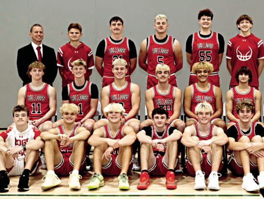 SHS Bulldogs Begin Basketball Season