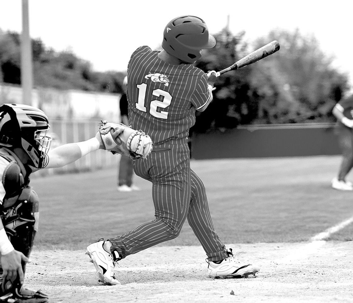 Bulldogs Battle Through Grueling Week, Reach 25 Wins Before Tuttle Setback