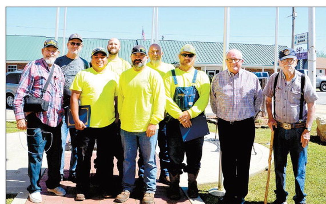 City Workers Commended For Effort At Veterans Park