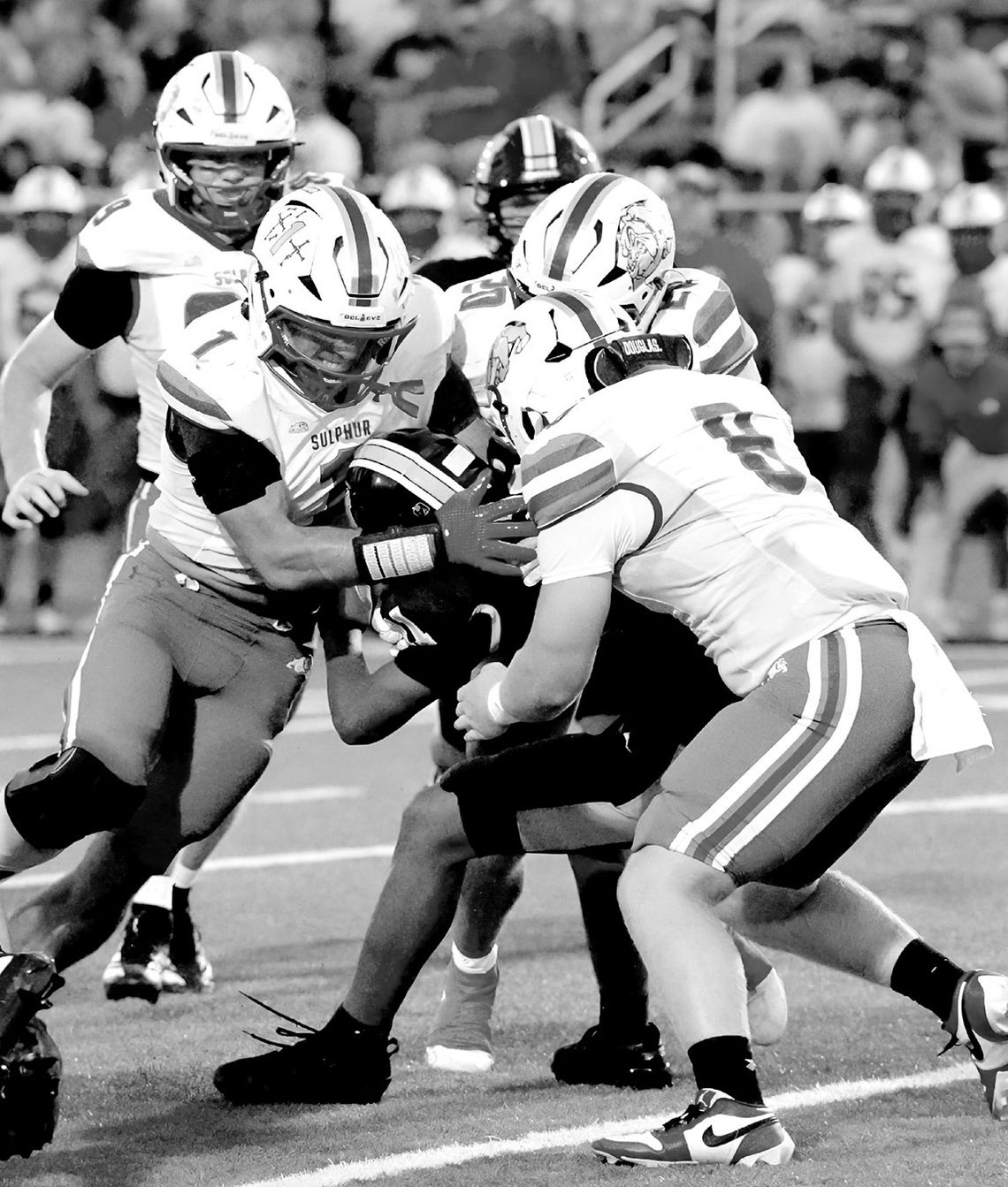 Dogs Bounce Back In A Big Way, Roll Past Madill, 68-0 Dogs Bounce Back In A Big Way, Roll Past Madill, 68-0
