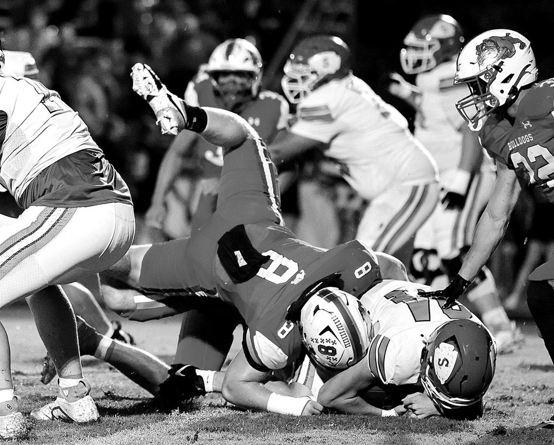 Dogs Dominate Seminole In In Show Of Firepower, 62-0 Dogs Dominate Seminole In In Show Of Firepower, 62-0