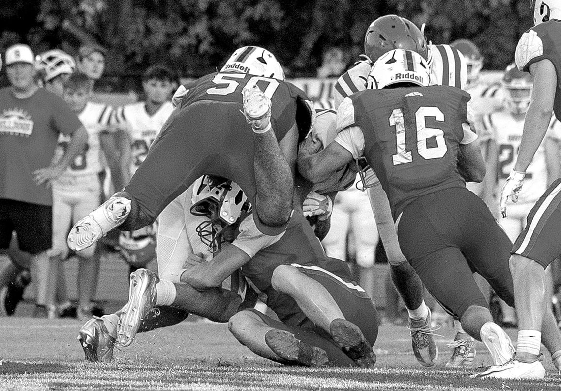 Dogs Take Down Another #1 Team In 28-6 Defensive Gem Over Davis