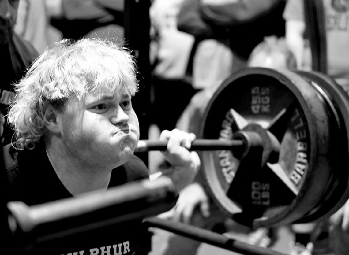 Dogs Win Historic 9th Straight Lifting Title