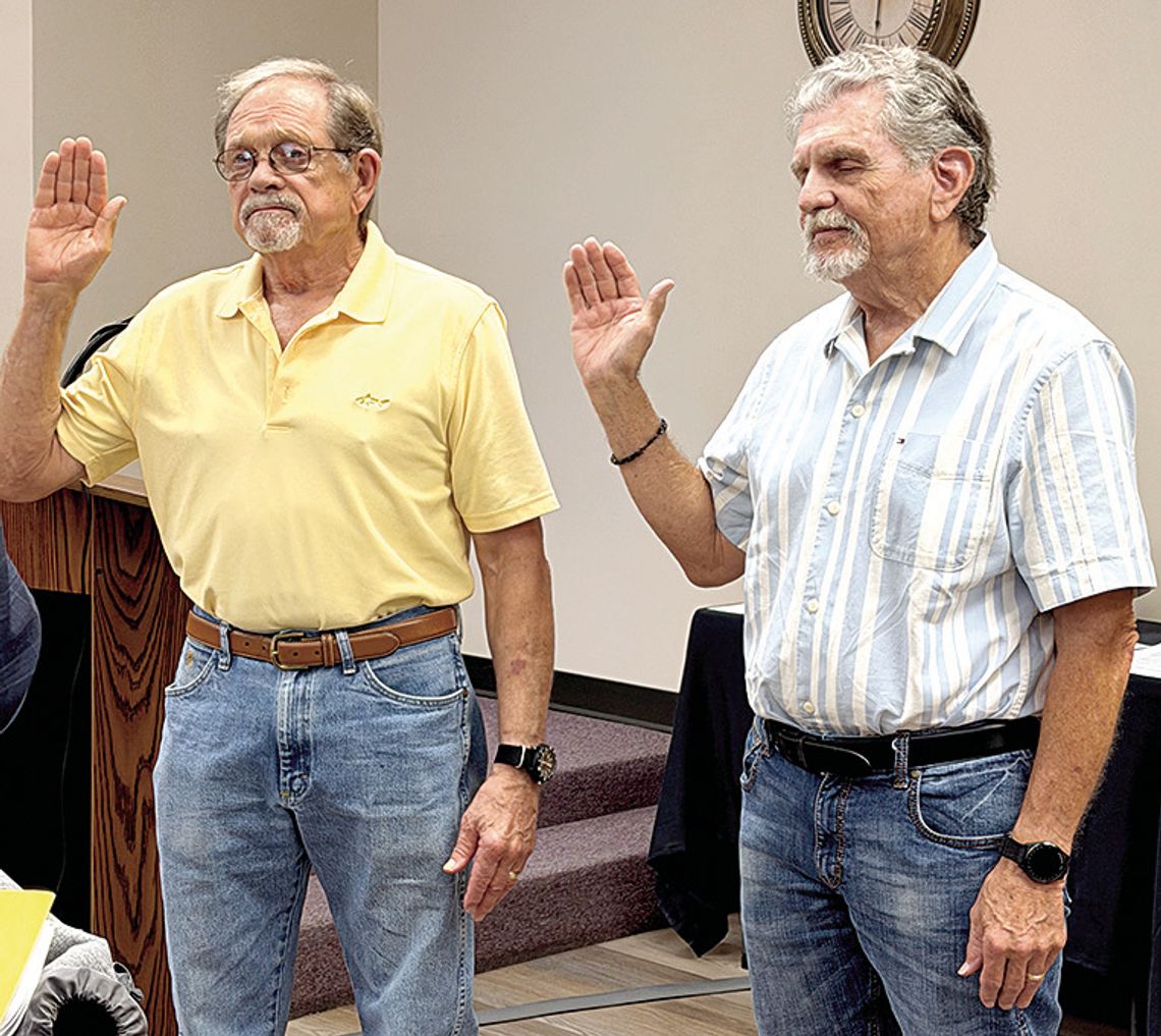 Hull, Voyles Sworn In As New City Of Sulphur Councilors Hull, Voyles Sworn In As New City Of Sulphur Councilors